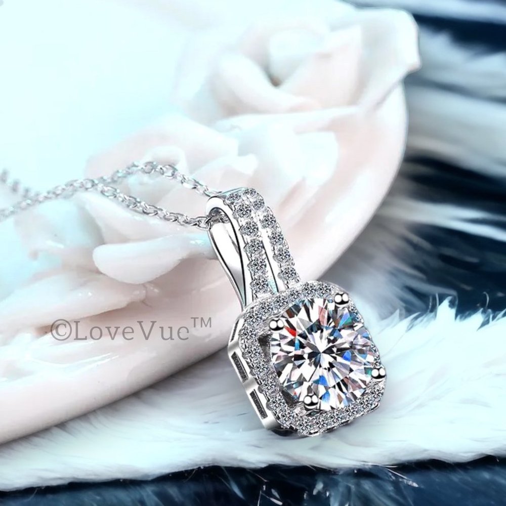 Certified 1ct. t.w. Diamond Square Halo Luxury Necklace VVS1 GRA Certified